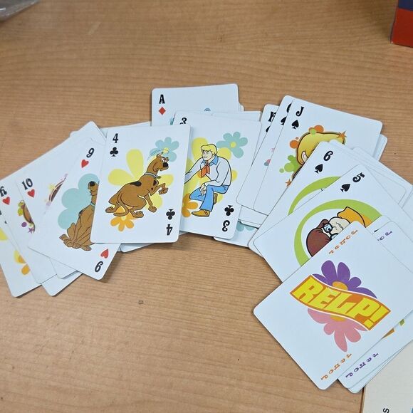 Scooby-Doo Kids Toy Set with Throw Blanket 59x38 - Picture 12 of 12